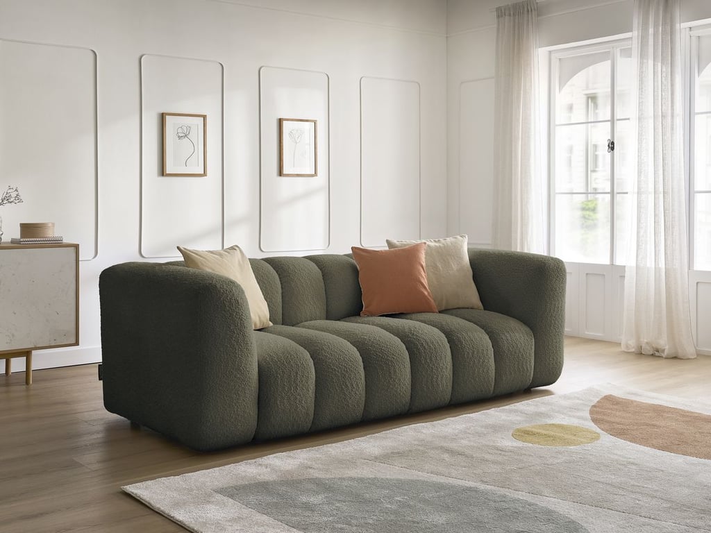 Produit similaire: Canapé droit fixe 3 places TALIA tissu bouclette vert BOBOCHIC