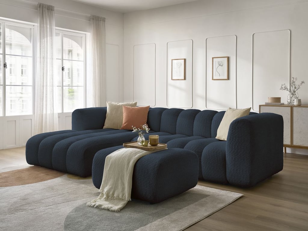 Produit similaire: Canapé d'angle fixe TALIA tissu bouclette avec pouf bleu foncé angle gauche BOBOCHIC 4 places