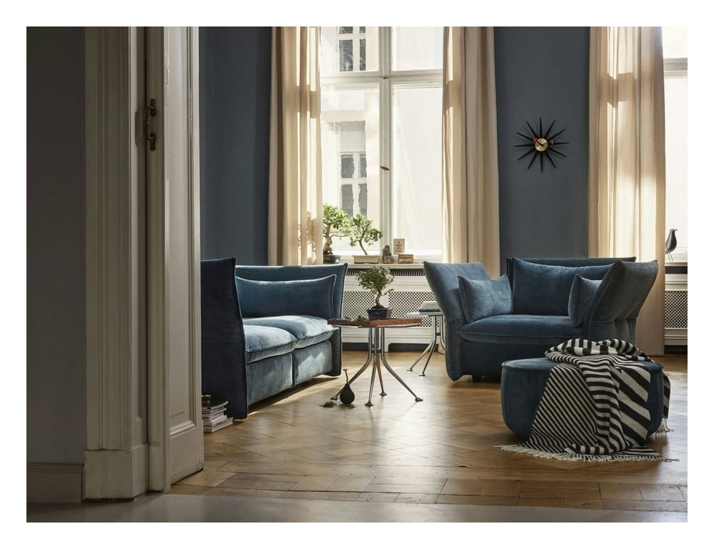 Produit similaire: Vitra Canapé 3 places Mariposa  - Iroko 2, 05 bleu acier