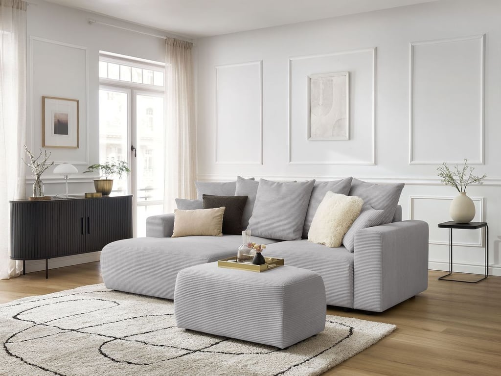 Produit similaire: Canapé d'angle convertible coffre ATILLA velours côtelé avec pouf gris clair angle gauche BOBOCHIC 4 places