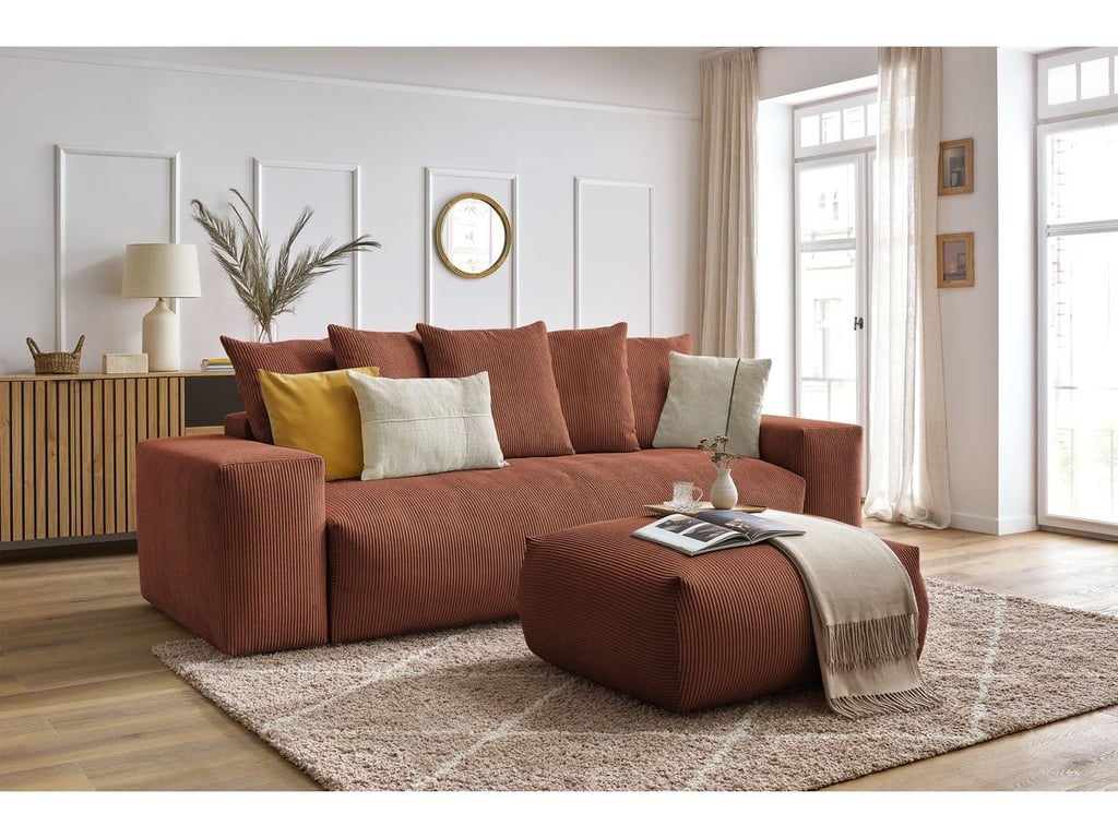 Produit similaire: Canapé droit convertible coffre VOLTAIRE avec pouf orange BOBOCHIC 4 places