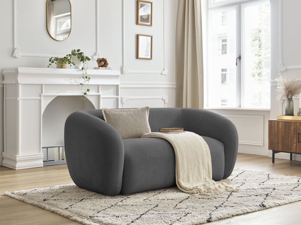 Produit similaire: Canapé droit fixe 2 places CELINE tissu lisse gris foncé BOBOCHIC