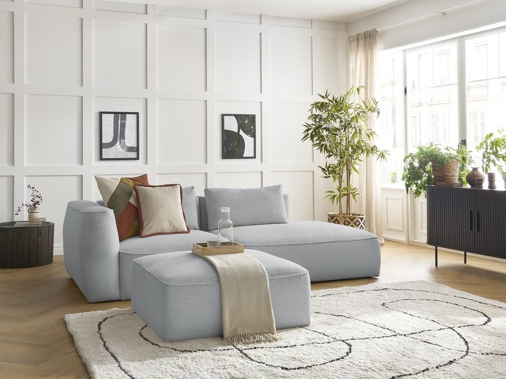 Produit similaire: Canapé droit fixe 3 places LEOPOLD velours côtelé avec pouf gris clair accoudoir gauche BOBOCHIC