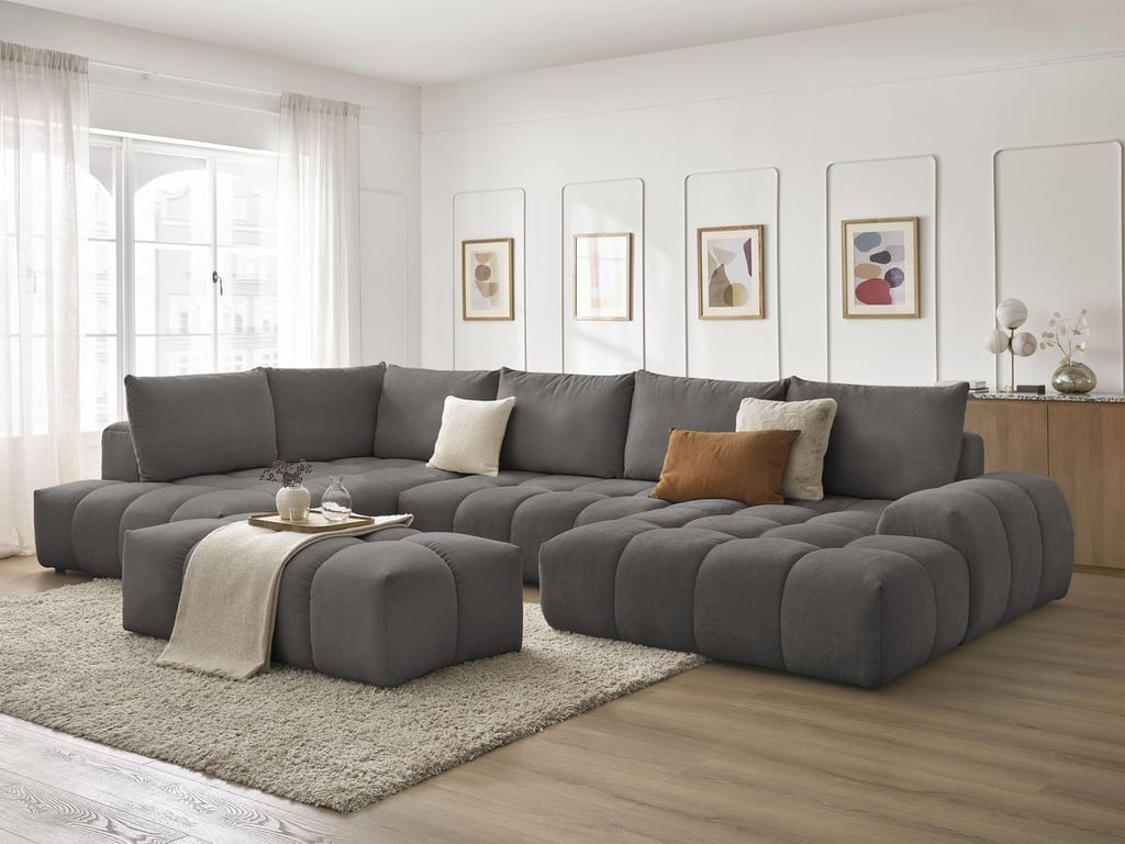 Produit similaire: Canapé panoramique convertible coffre EVEREST tissu texturé avec pouf gris foncé angle droit BOBOCHIC 7 places