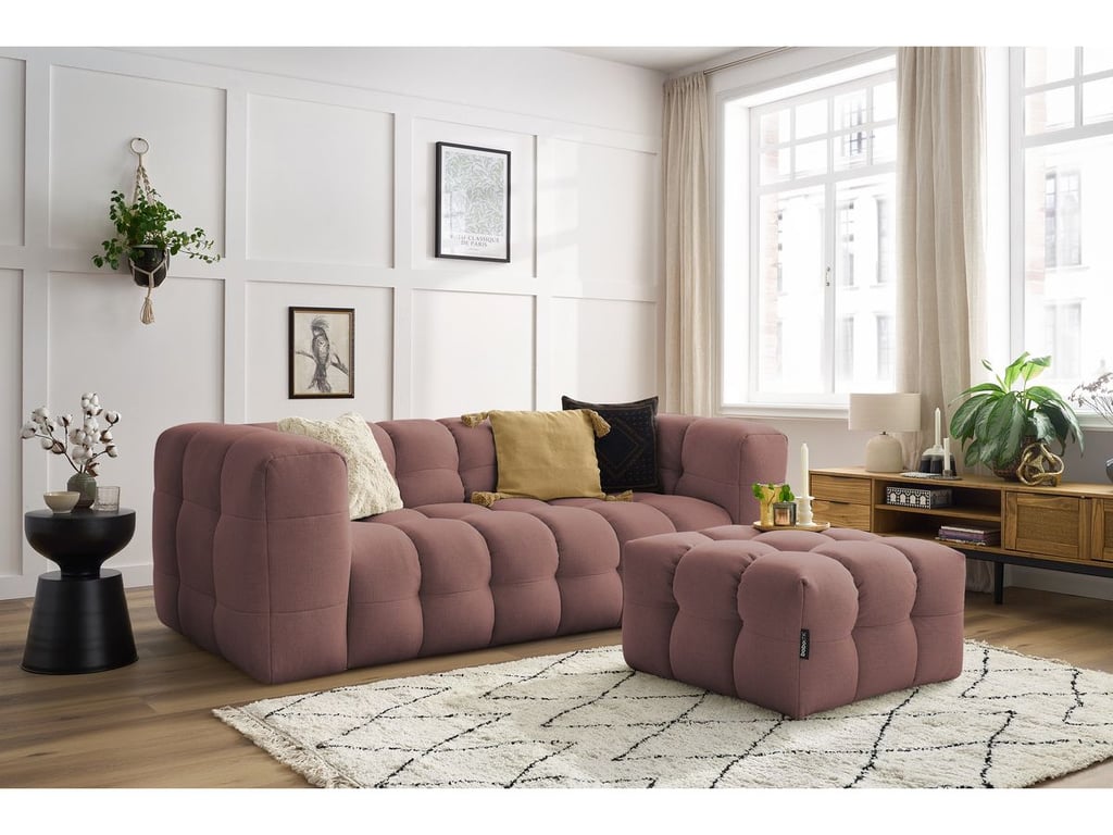 Produit similaire: Canapé droit fixe 3 places CLOUD avec pouf rose BOBOCHIC