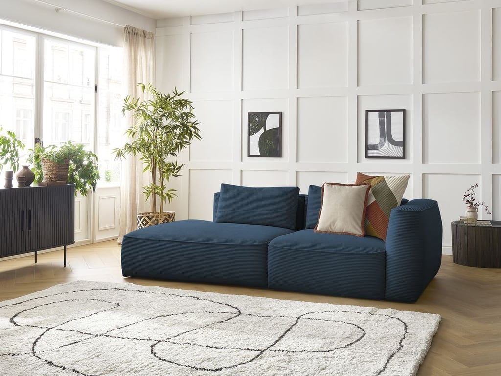 Produit similaire: Canapé droit fixe 3 places LEOPOLD velours côtelé bleu foncé accoudoir droit BOBOCHIC