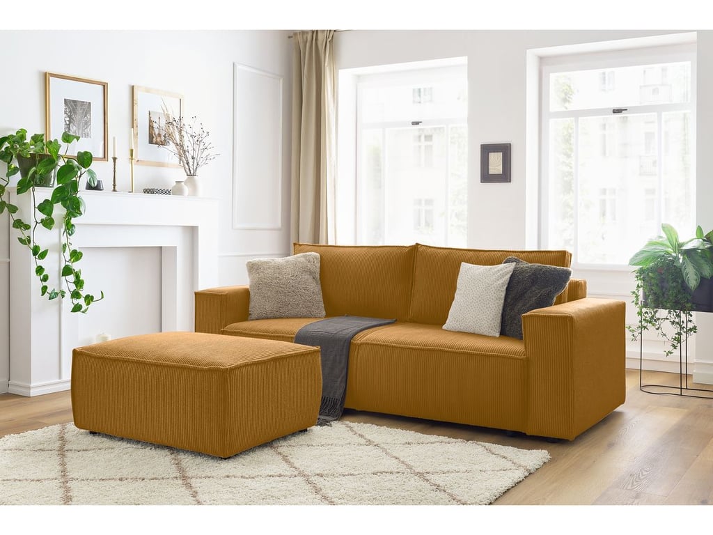 Produit similaire: Canapé droit convertible coffre NIHAD velours côtelé avec pouf jaune BOBOCHIC 4 places