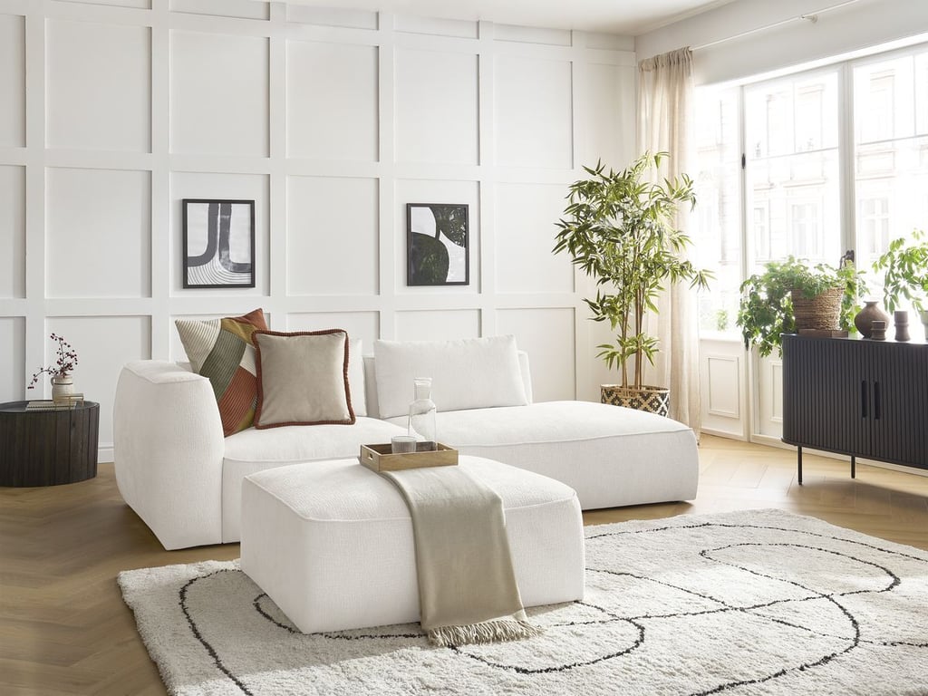 Produit similaire: Canapé droit fixe 3 places LEOPOLD tissu texturé avec pouf blanc accoudoir gauche BOBOCHIC