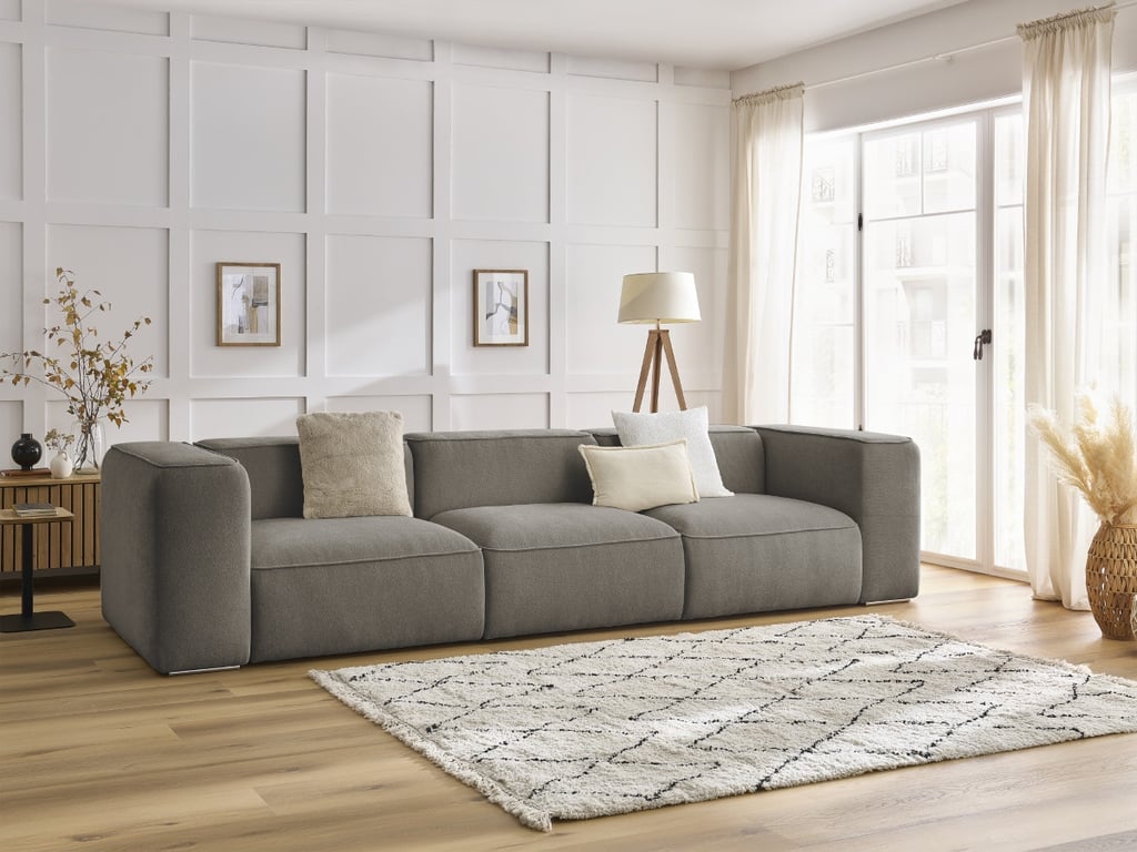 Produit similaire: Canapé droit fixe 3 places ZEPHYR taupe BOBOCHIC