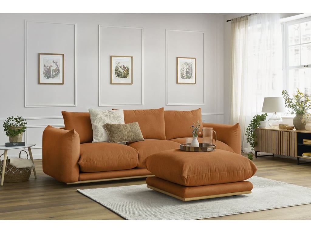 Produit similaire: Canapé droit fixe 3 places ERNEST avec pouf orange BOBOCHIC