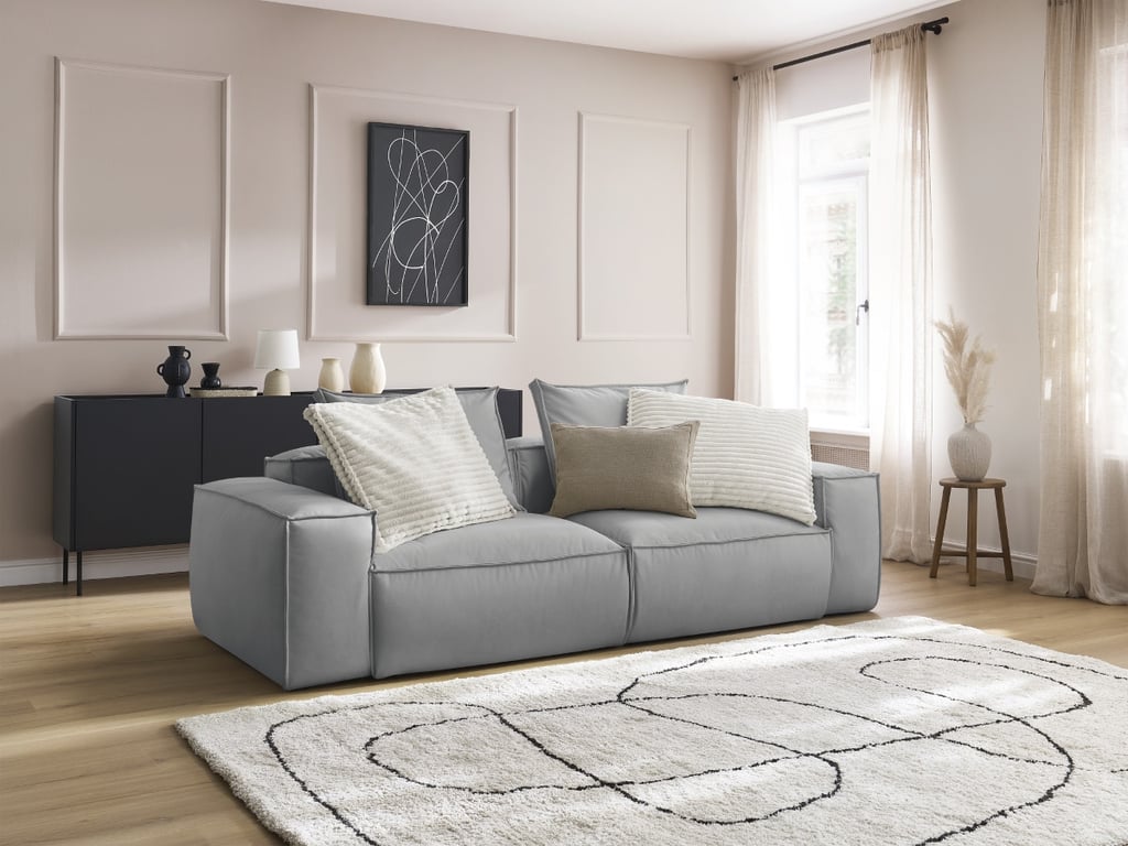 Produit similaire: Canapé droit fixe 3 places ultra moelleux BOHEME cuir végan gris clair BOBOCHIC