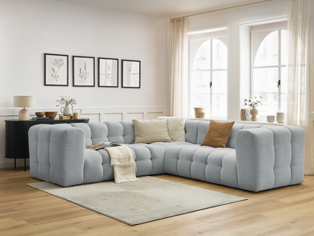 Produit similaire: Canapé d'angle réversible CLOUD gris clair réversible BOBOCHIC 4 places