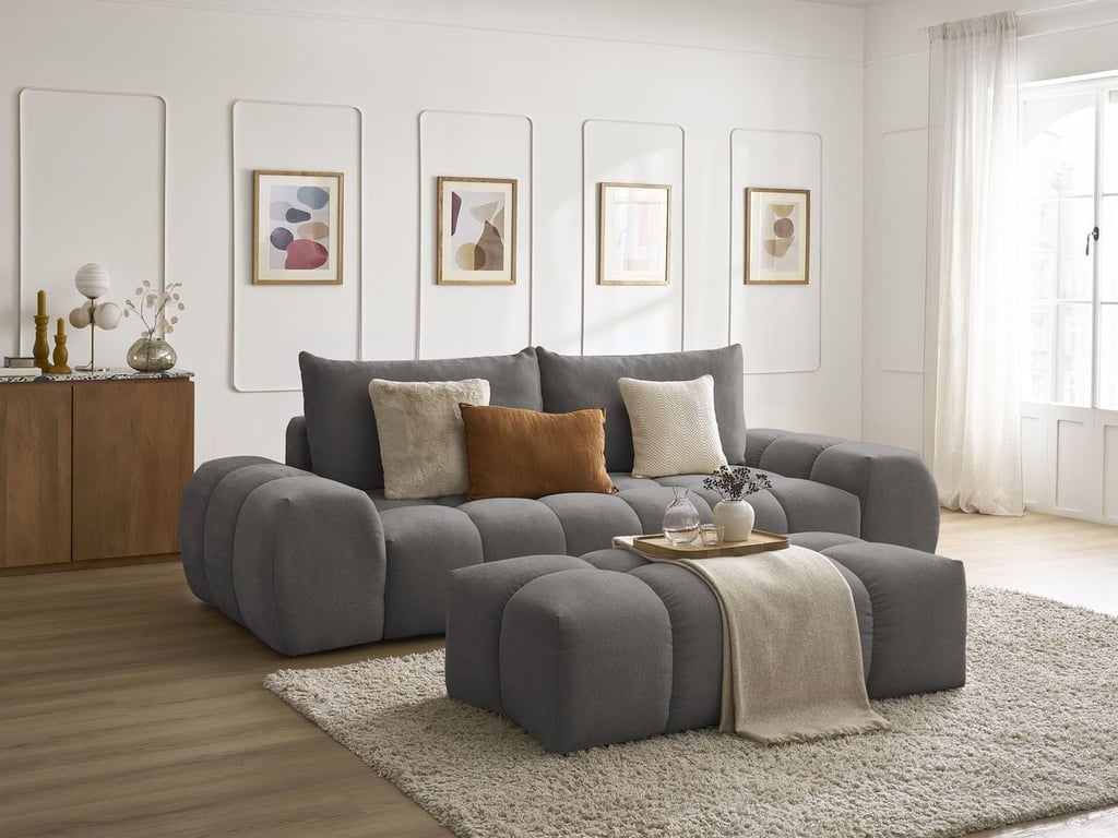 Produit similaire: Canapé droit convertible coffre EVEREST tissu texturé avec pouf gris foncé BOBOCHIC 3 places