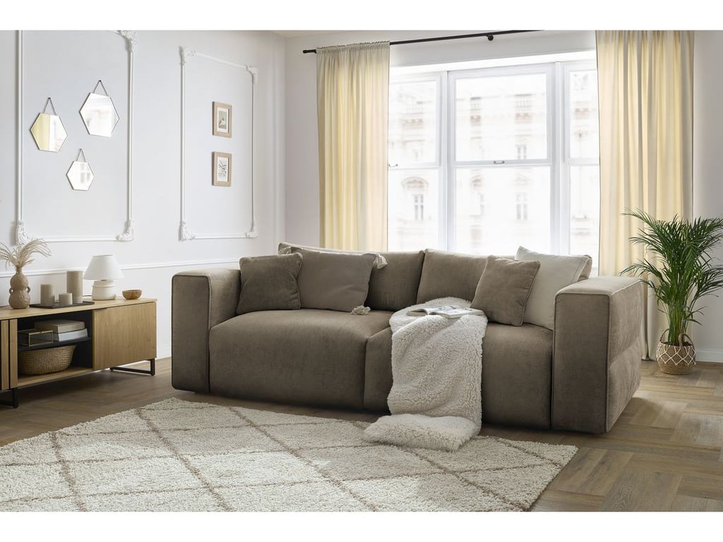 Produit similaire: Canapé droit convertible coffre EZECHIEL tissu lisse taupe BOBOCHIC 3 places