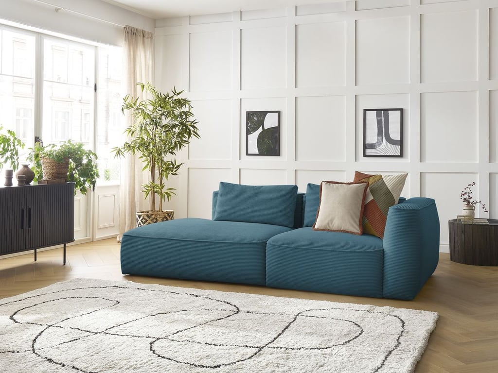 Produit similaire: Canapé droit fixe 3 places LEOPOLD velours côtelé bleu clair accoudoir droit BOBOCHIC