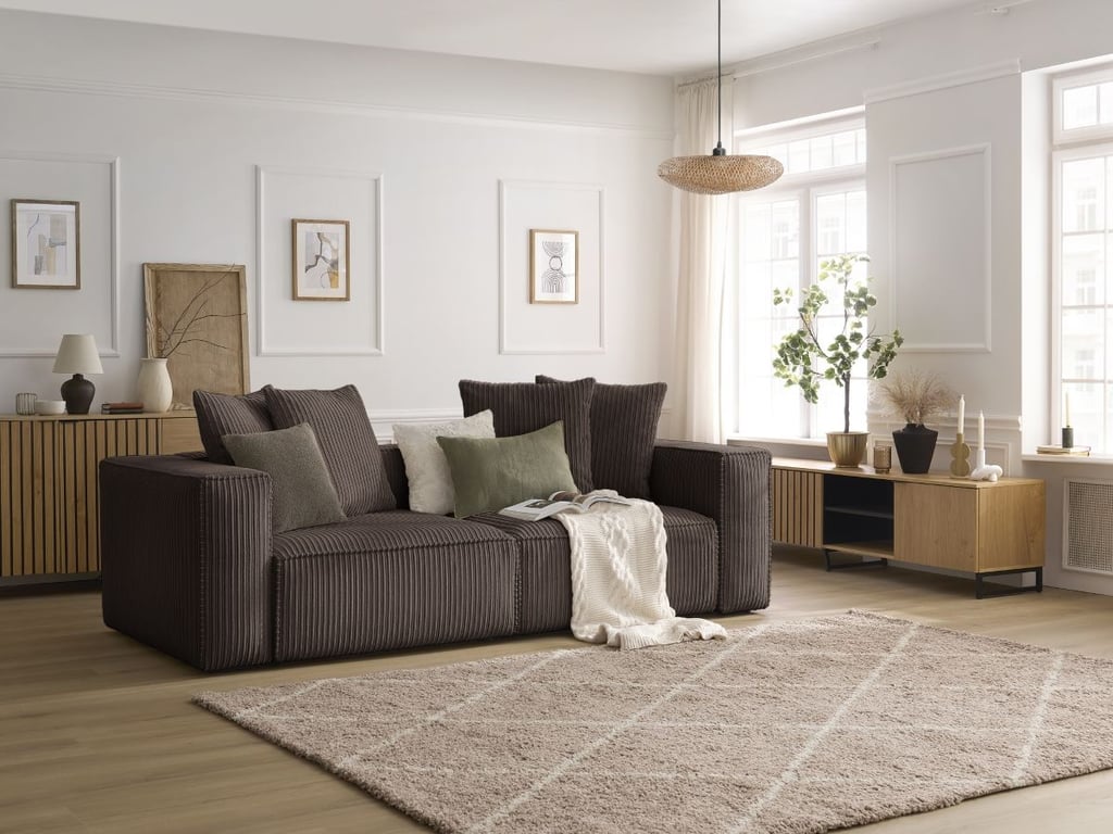 Produit similaire: Canapé droit fixe 3 places NINA velours côtelé marron BOBOCHIC