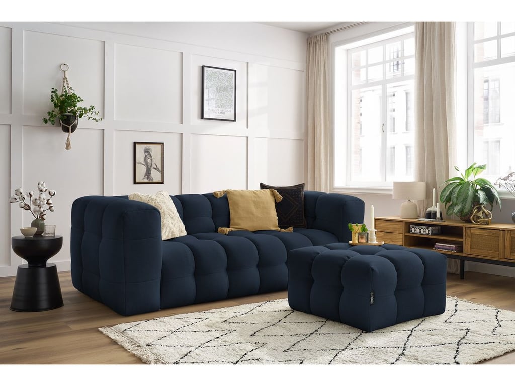Produit similaire: Canapé droit fixe 3 places CLOUD avec pouf bleu foncé BOBOCHIC