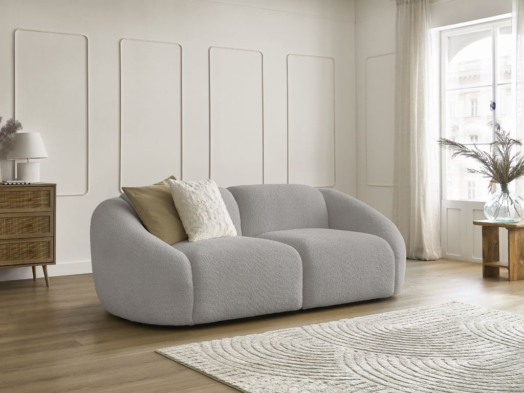 Produit similaire: Canapé droit fixe 2 places TINA tissu bouclette gris clair BOBOCHIC