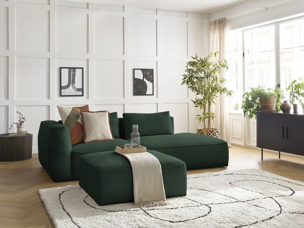 Produit similaire: Canapé droit fixe 3 places LEOPOLD velours côtelé avec pouf vert foncé accoudoir gauche BOBOCHIC