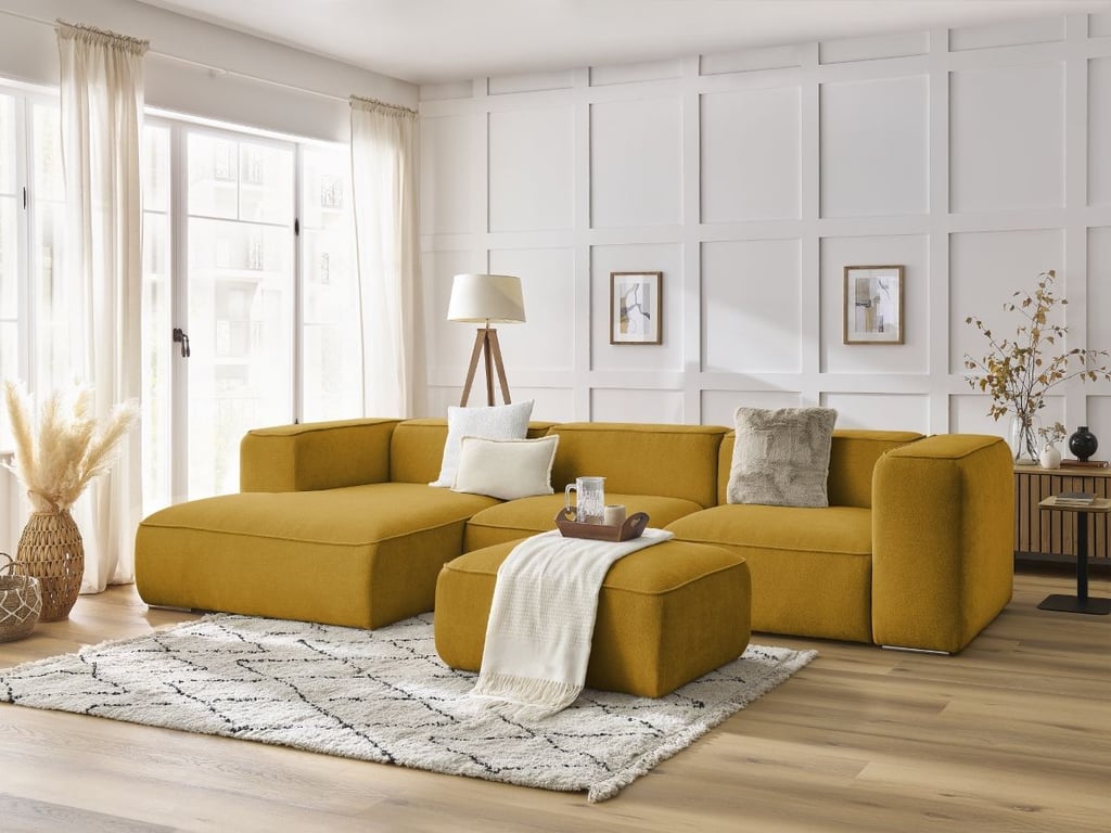 Produit similaire: Canapé d'angle fixe ZEPHYR avec pouf jaune angle gauche BOBOCHIC 5 places