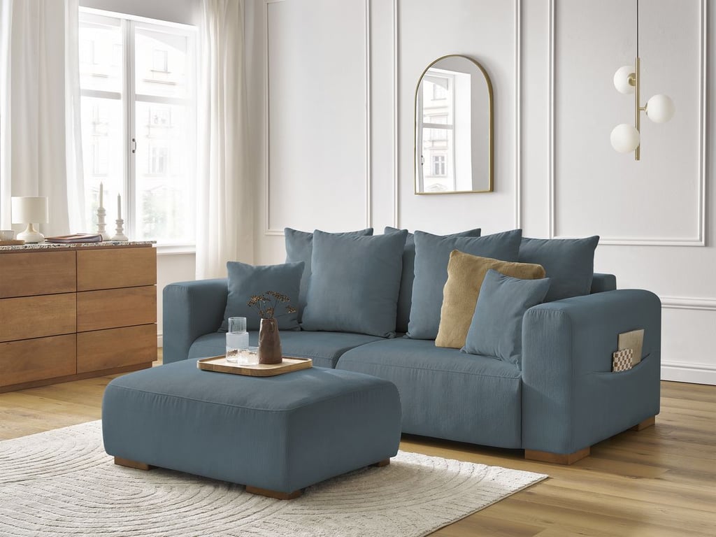 Produit similaire: Canapé droit fixe 3 places SIDONIE velours côtelé avec pouf bleu foncé BOBOCHIC