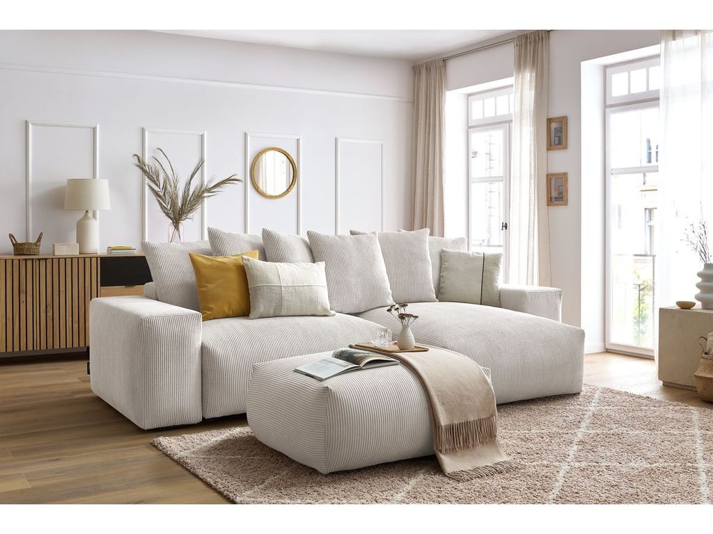Produit similaire: Canapé d'angle réversible convertible coffre VOLTAIRE avec pouf beige réversible BOBOCHIC 5 places