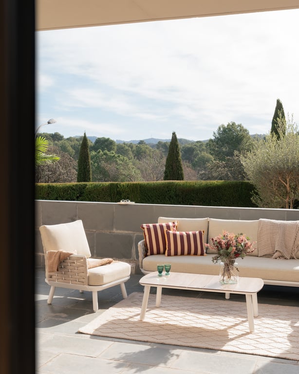 Produit similaire: Matilda - Canapé Blanc