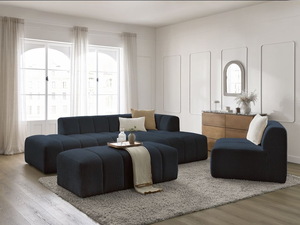 Produit similaire: Canapé d'angle fixe modulable ANNECY tissu bouclette avec 1 chauffeuse 1 place et 1 pouf bleu foncé angle droit BOBOCHIC 5 places
