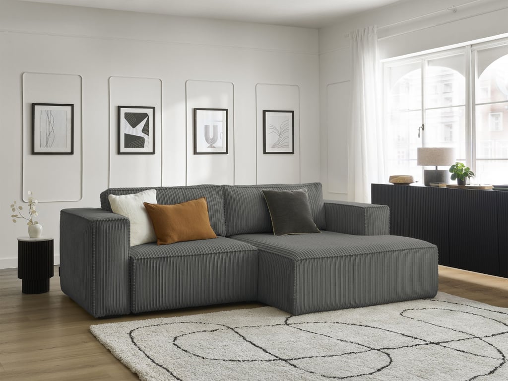 Produit similaire: Canapé d'angle convertible coffre NINA velours côtelé gris foncé angle droit BOBOCHIC 3 places