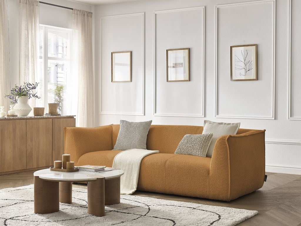 Produit similaire: Canapé droit fixe 3 places GIORGIA tissu bouclette orange BOBOCHIC