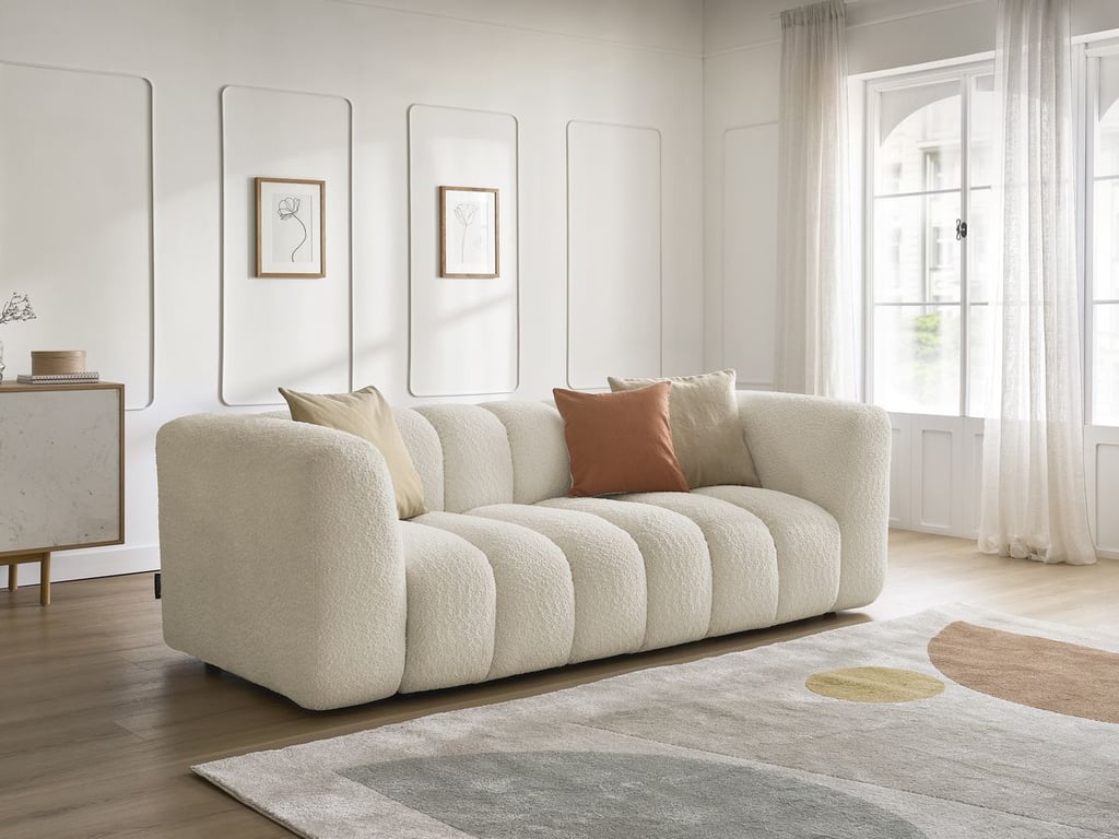 Produit similaire: Canapé droit fixe 3 places TALIA tissu bouclette beige BOBOCHIC