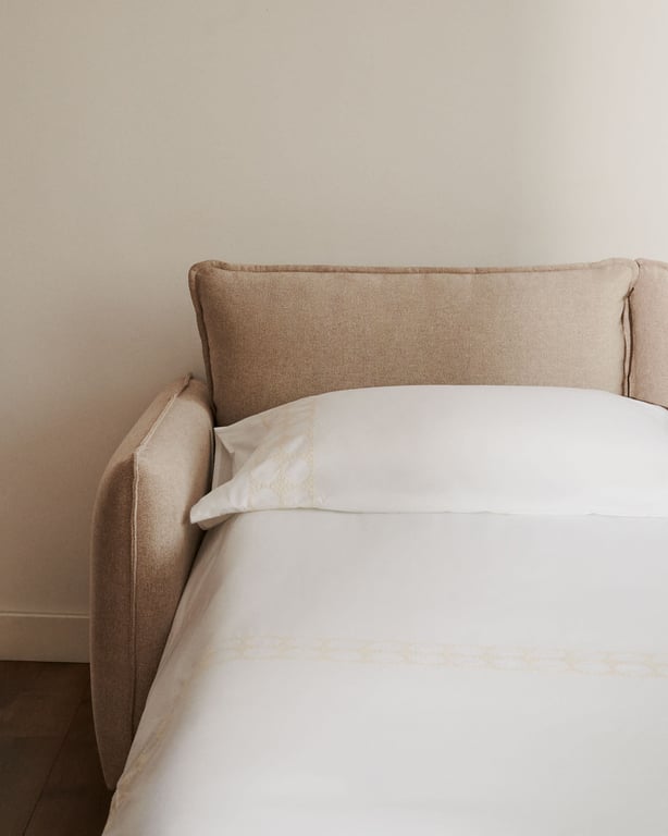 Carlota - Canapé convertible 2 places tissu texturé beige - Vue supplémentaire 3