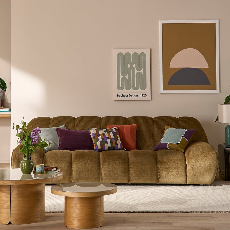 Produit similaire: Nuria canapé 2 places velours côtelé vintage terracotta