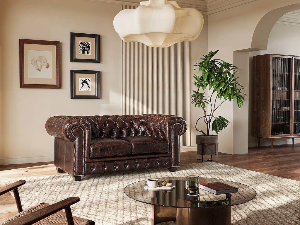 Canapé chesterfield 2 places BRENTON 100% cuir de buffle - Marron reflets châtains