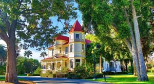 Rosie taxi cab provides airport transportation to and from Camarillo CA