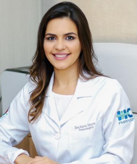 Dra. Karla Moura