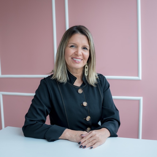 Dra. Andrea Proenca