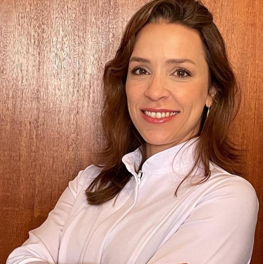 Dra. Daniela Oliveira