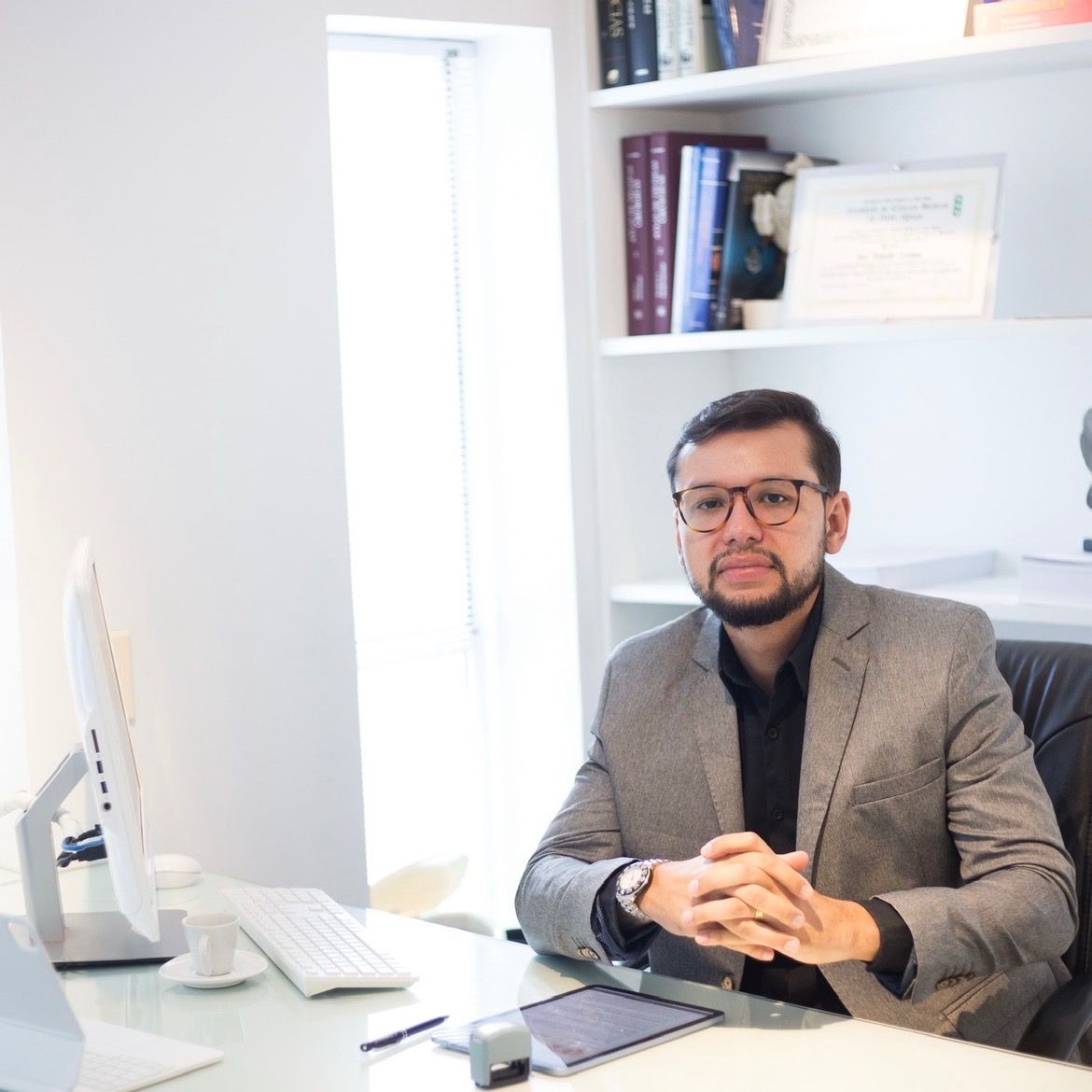 Dr. Rennan Azevedo