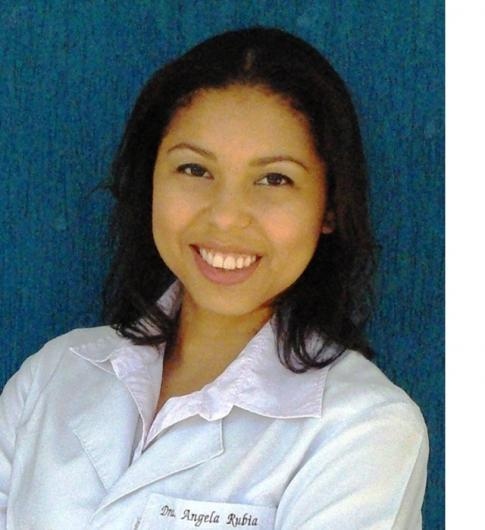 Dra. Angela Rubia