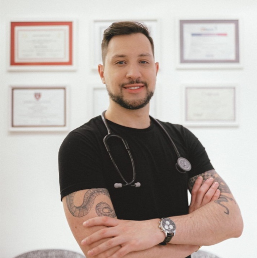 Dr. Emerson Wolaniuk
