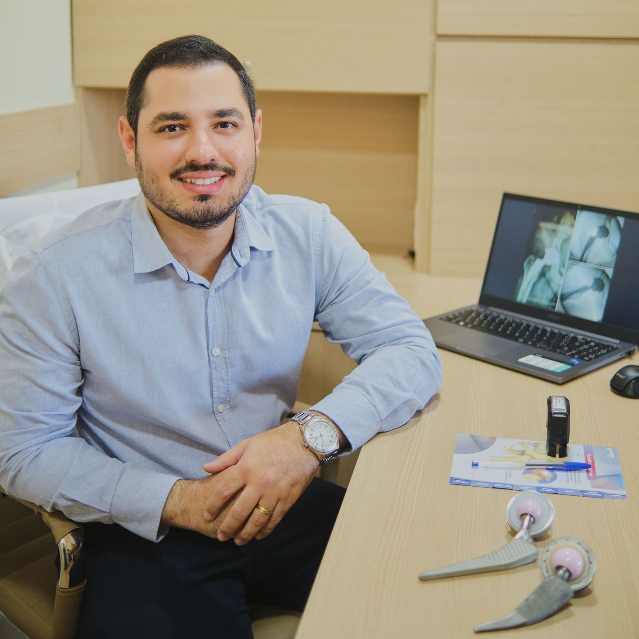Dr. Matheus Sá