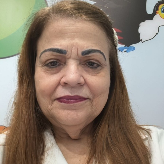 Dra. Dalva Paes