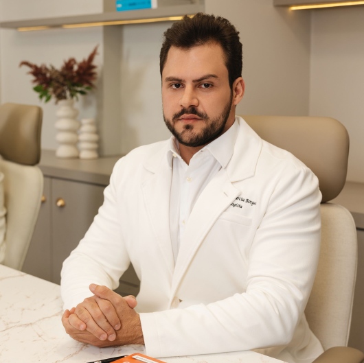 Dr. Rodolfo Garcia