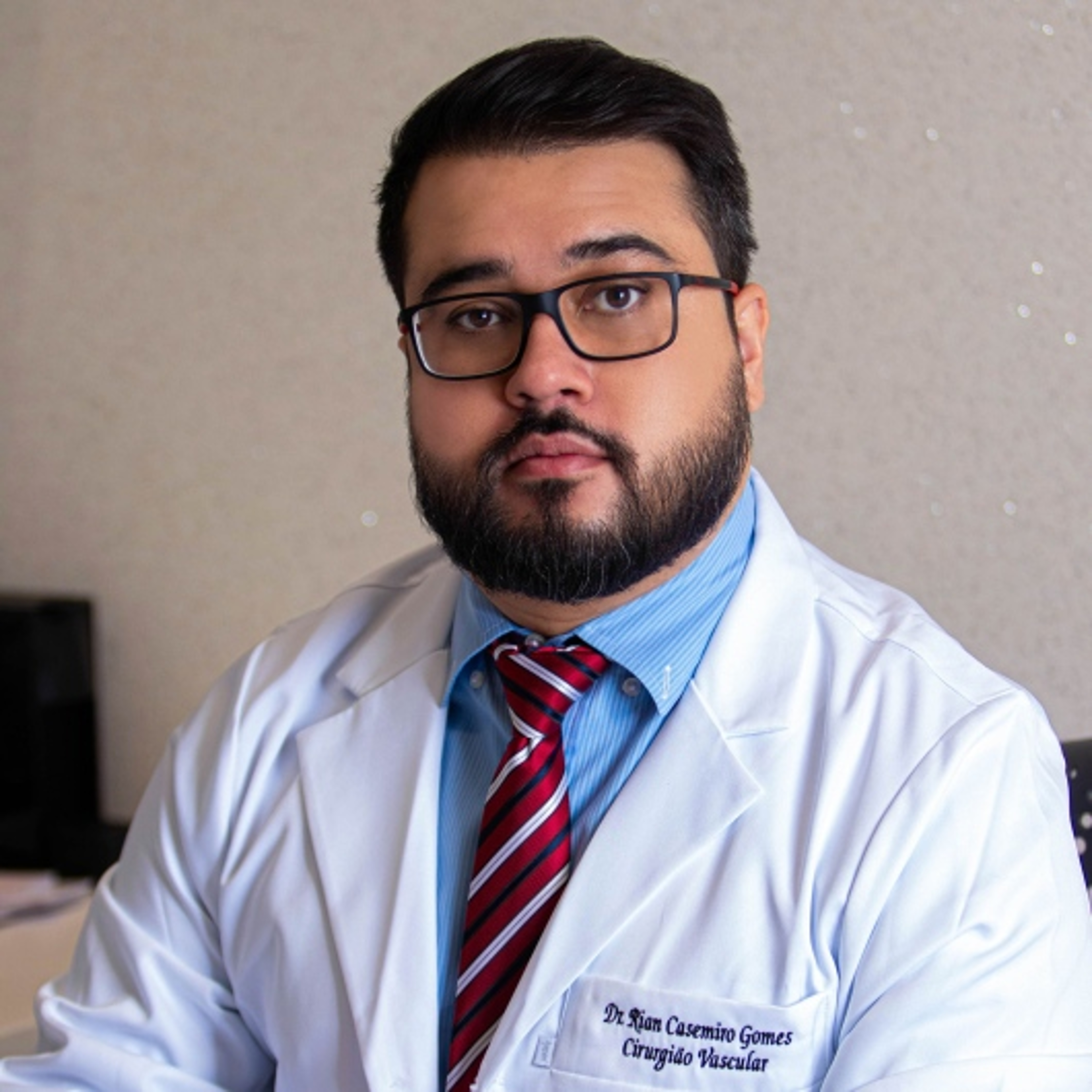 Dr. Rian Casemiro