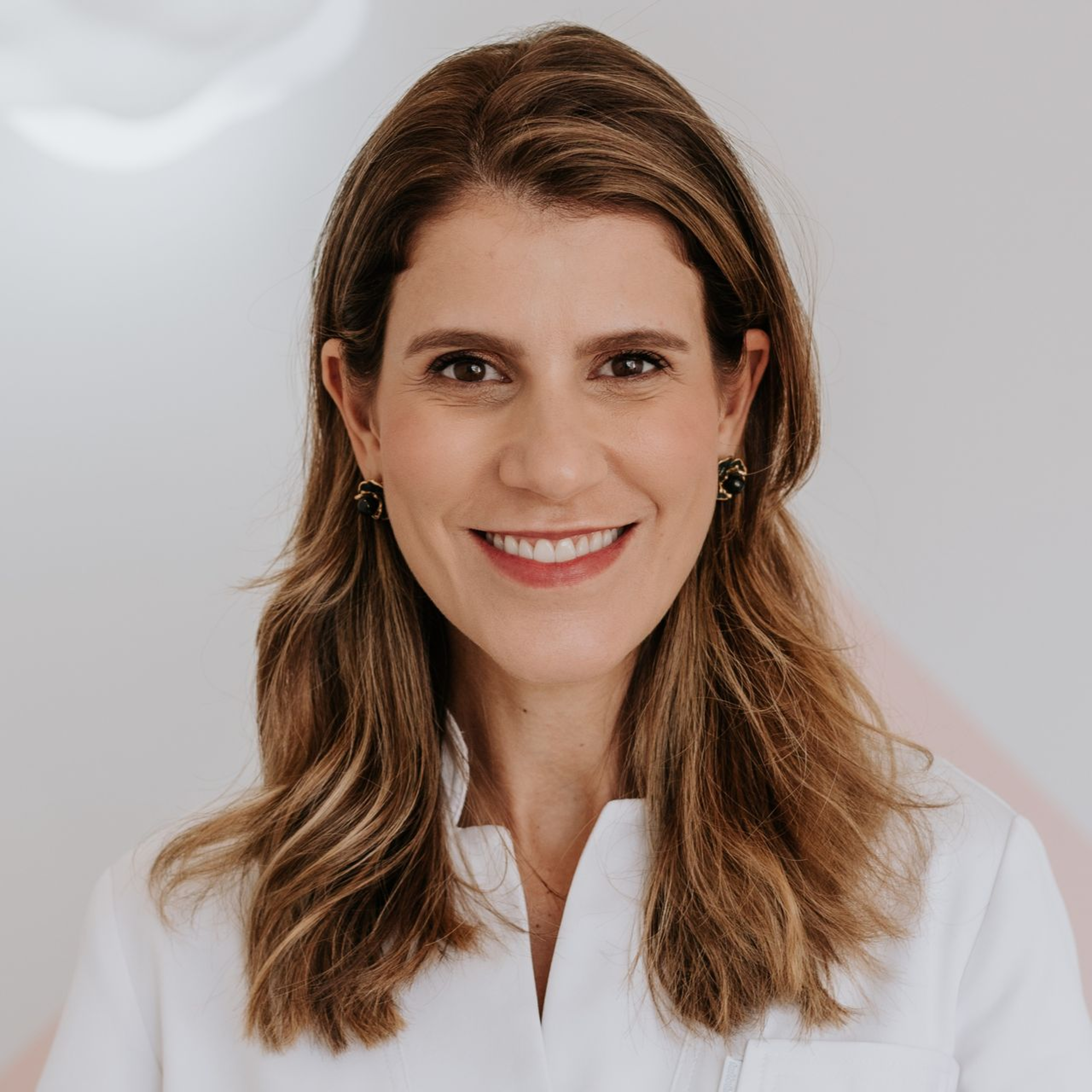 Dra. Beatriz Camara