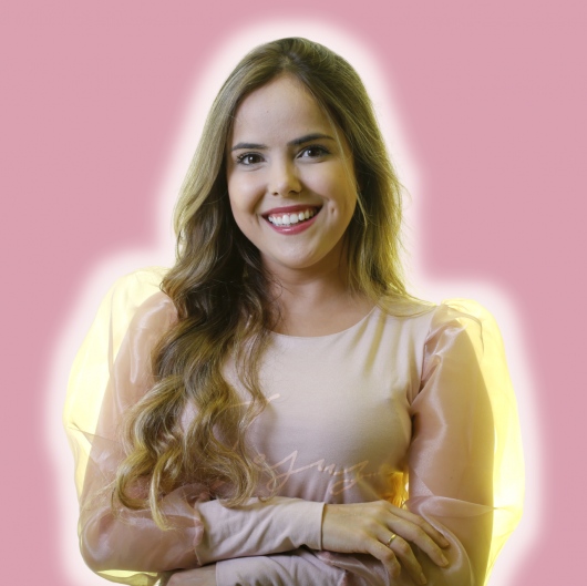 Dra. Danielly Almeida