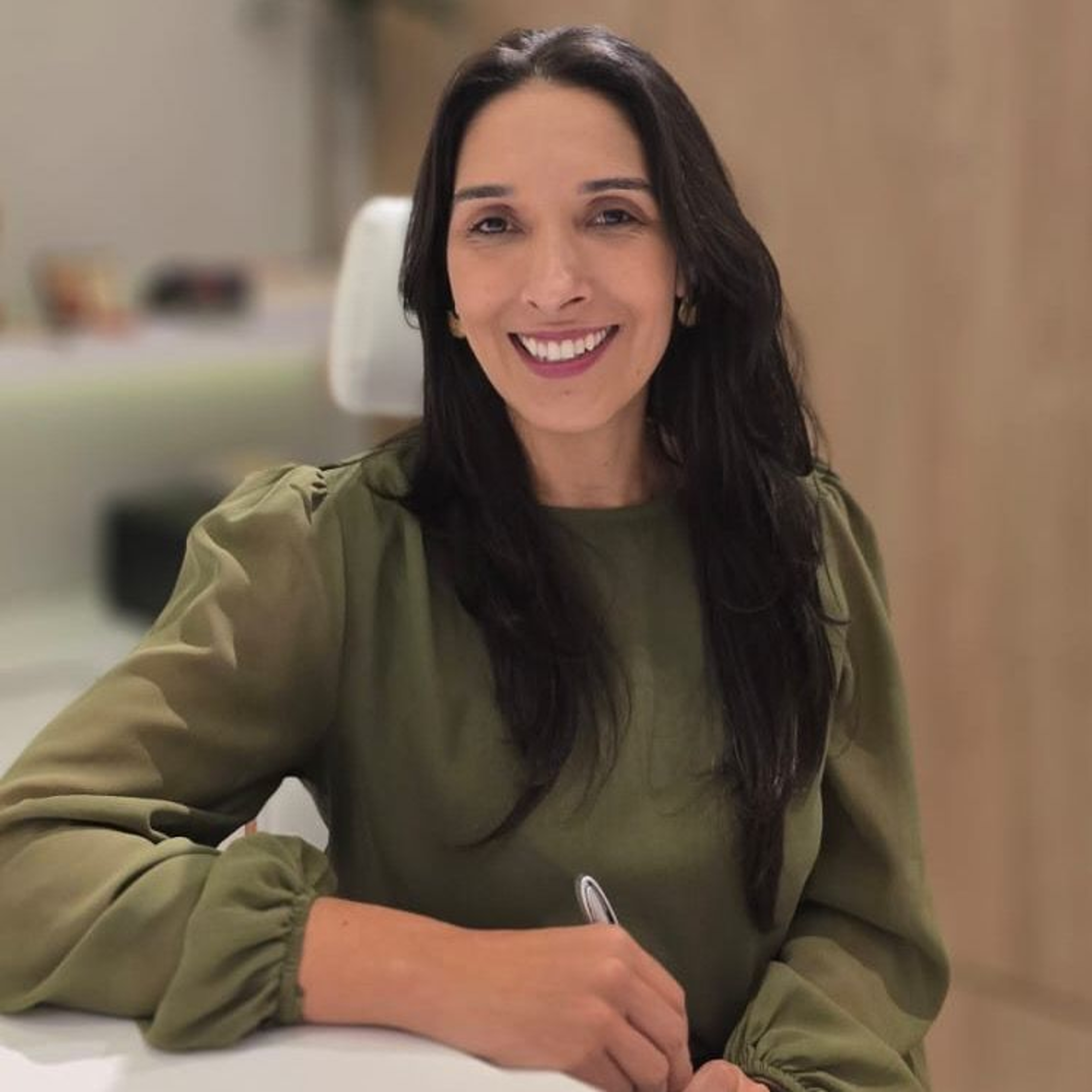 Dra. Maíra Lima