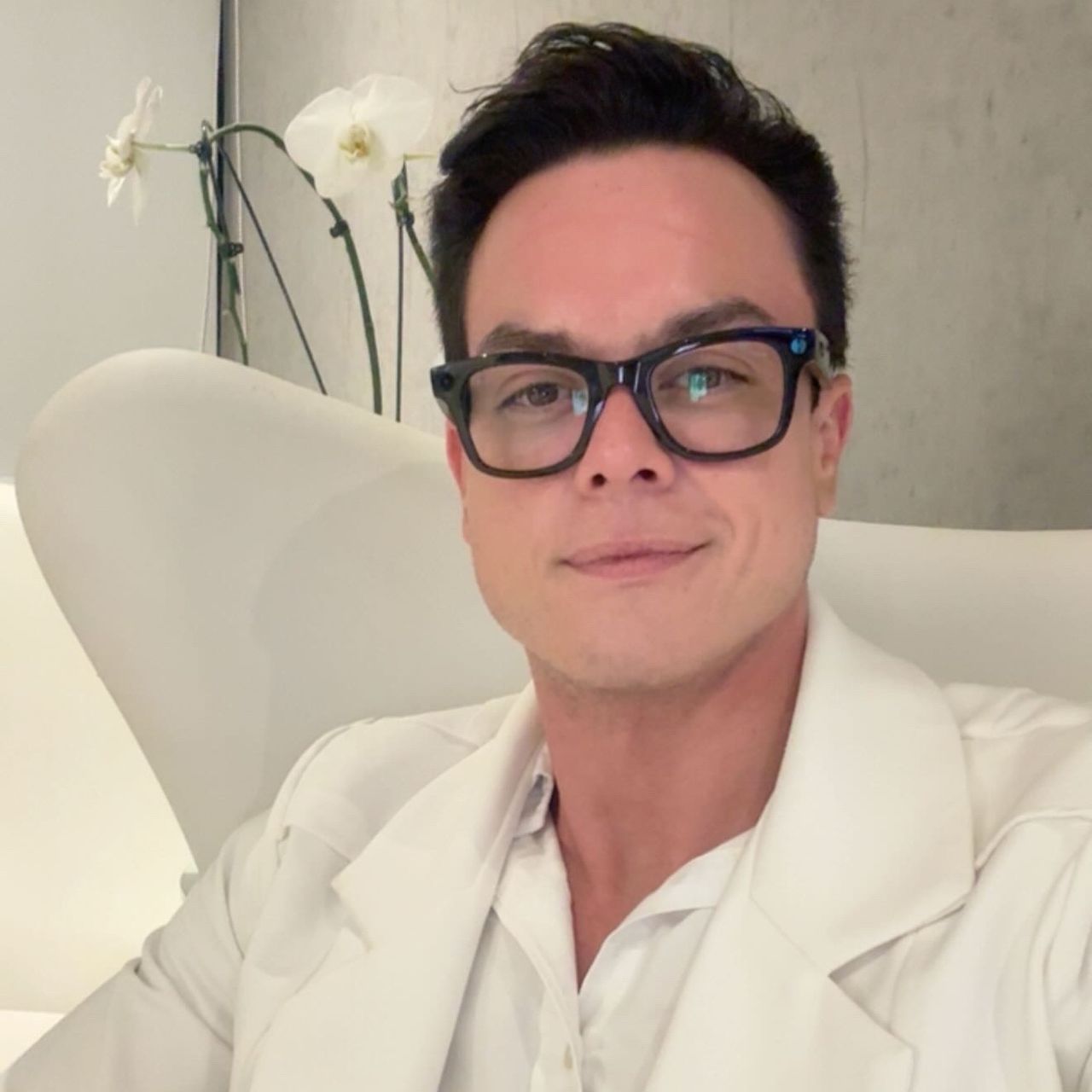 Dr. J.A.F. Júnior