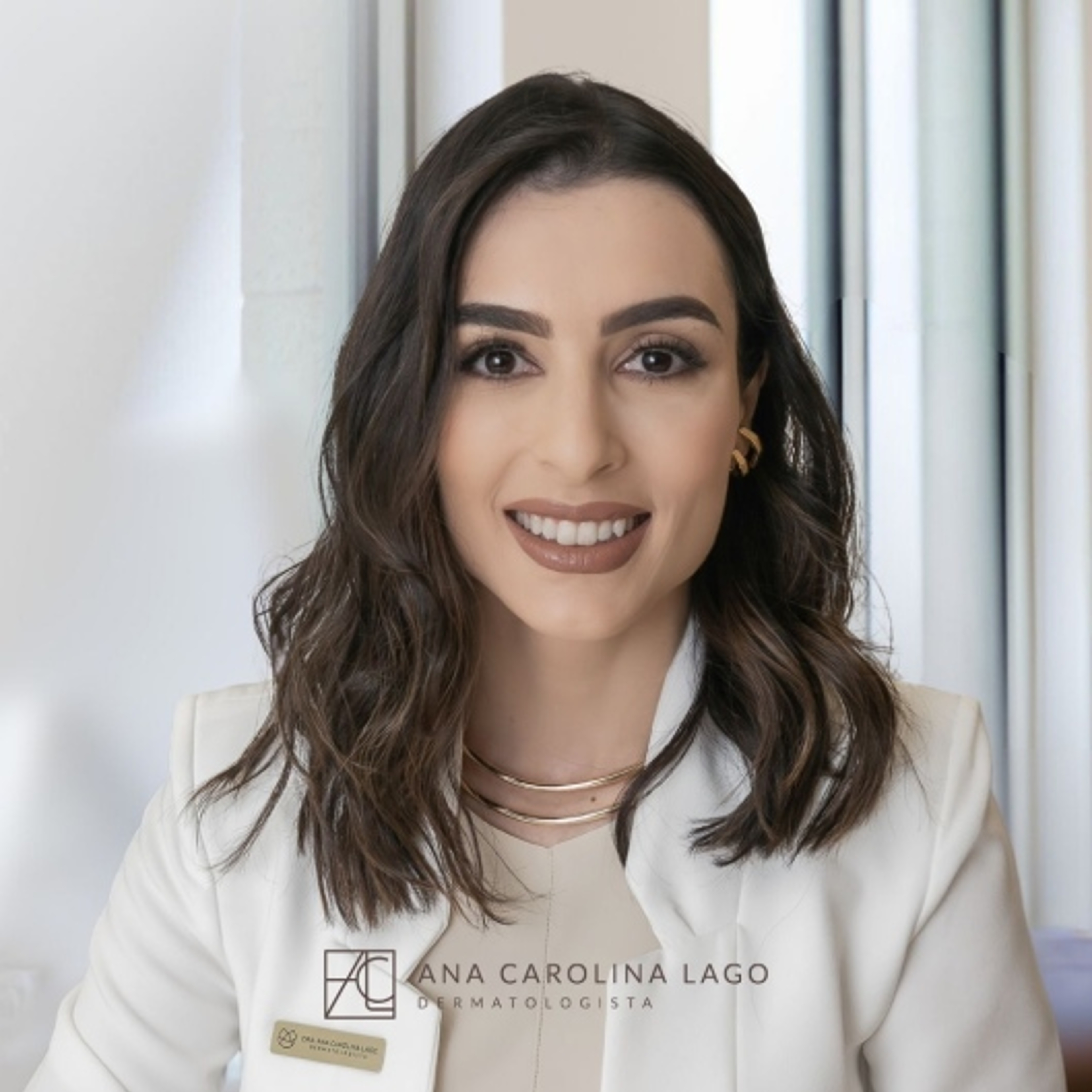Dra. Ana Carolina